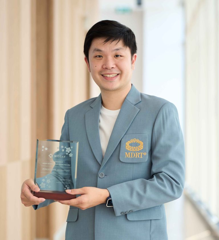 รางวัล BLA Top 10 Financial Advisor of the Year: Nippon Life Grand Prix 2022